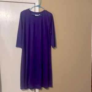 Susan Graver dress purple size Large in excellent condition.